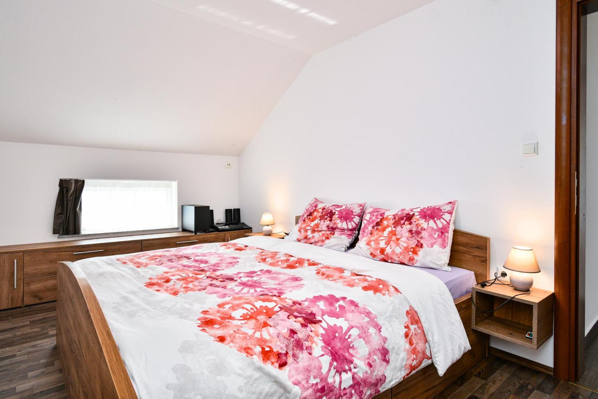 Apartman Lavanda Sa Bazenom I Okucnicom 4* Hreljin エクステリア 写真