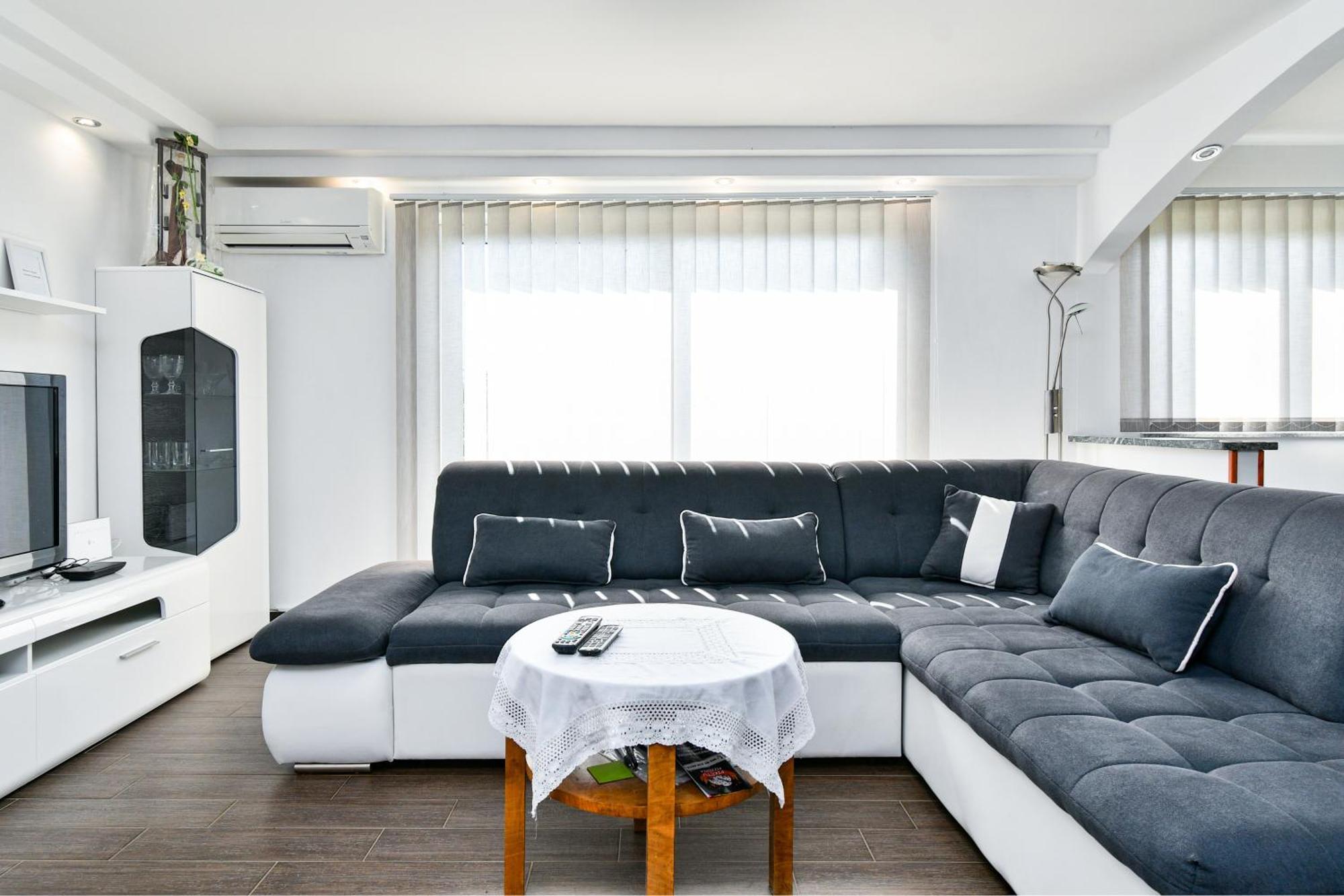 Apartman Lavanda Sa Bazenom I Okucnicom 4* Hreljin エクステリア 写真